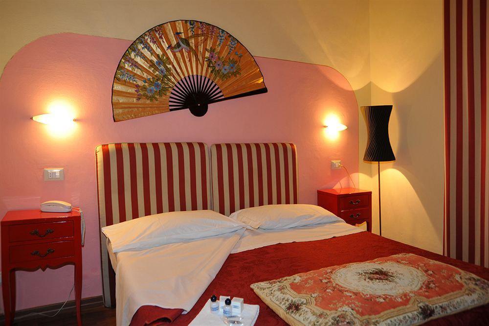 Hotel Marchionni Dal 1923 Viareggio Buitenkant foto